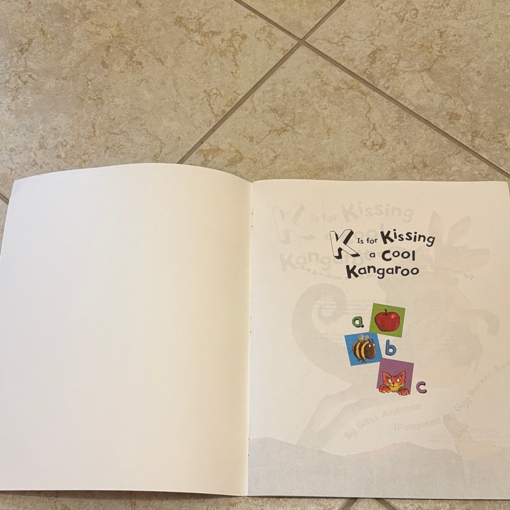 Children's Book Set - 6 Vibrant Animal Stories - Picture 6 of 13